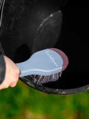 LeMieux Bucket Brush