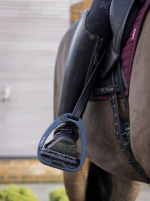 LeMieux Vector Balance Stirrup